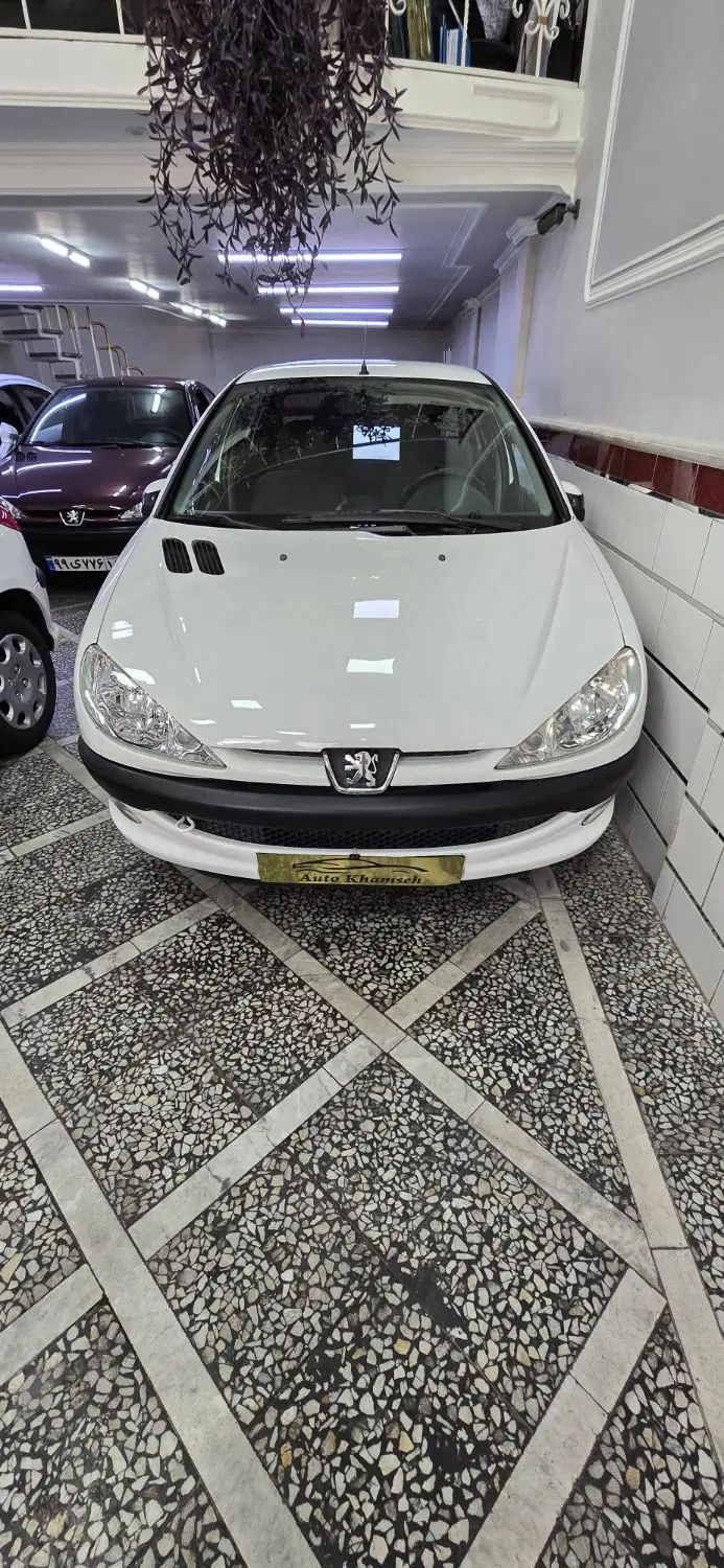 پژو ۲۰۶ صندوق دار v8 - 1398