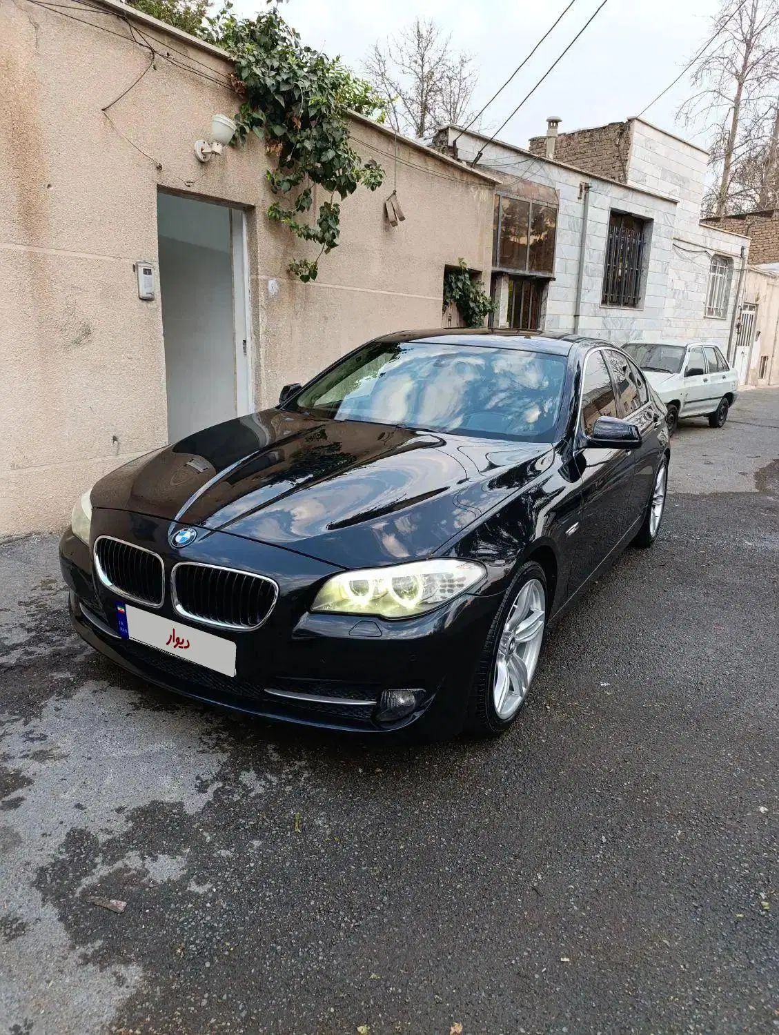 ب ام و سری 5 523i - 2011