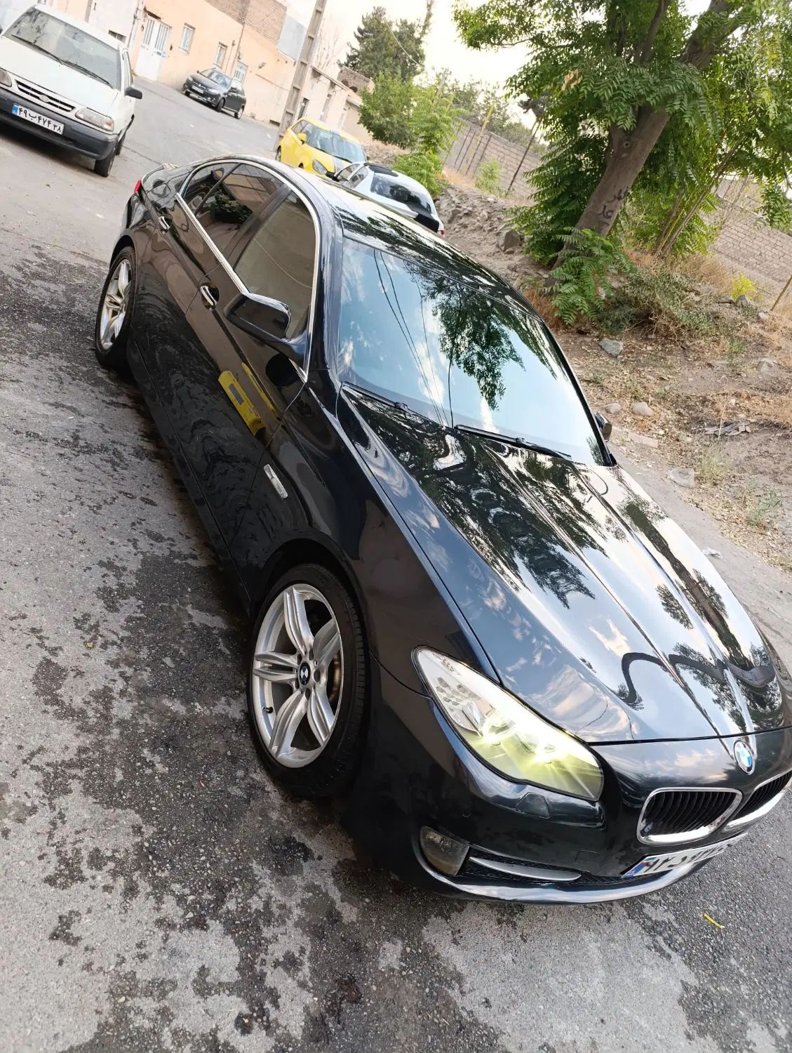 ب ام و سری 5 523i - 2011