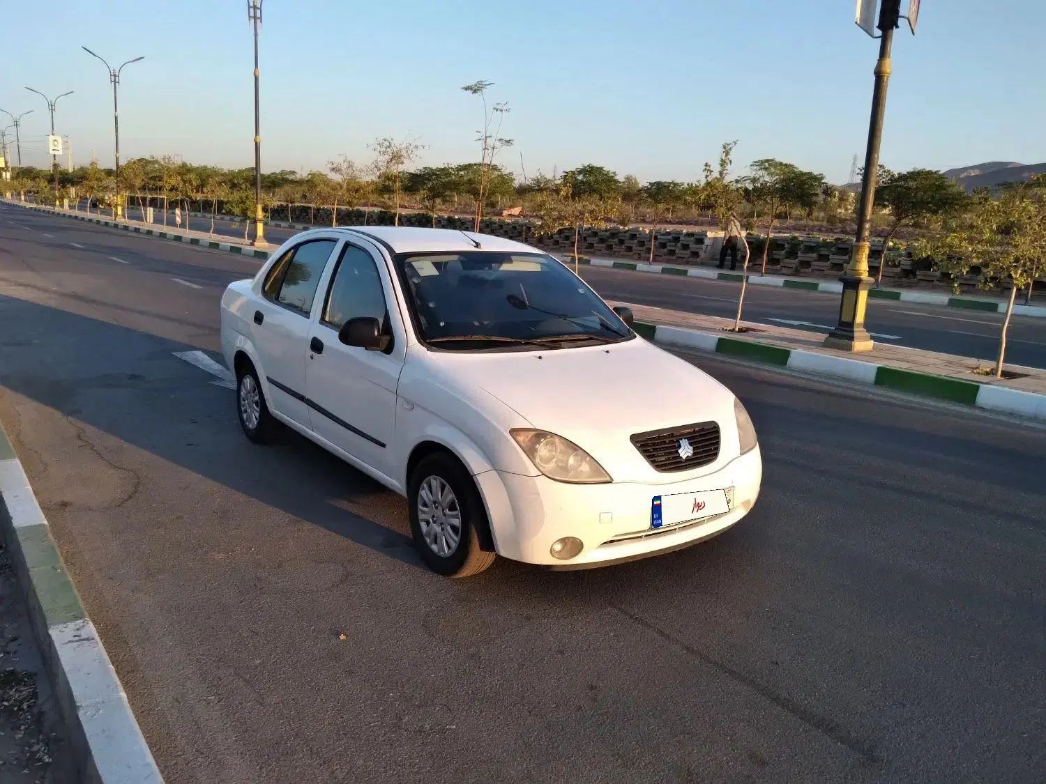 تیبا صندوق دار SX - 1397