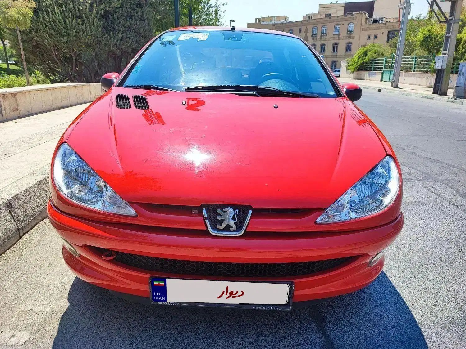پژو ۲۰۶ صندوق دار v8 - 1391
