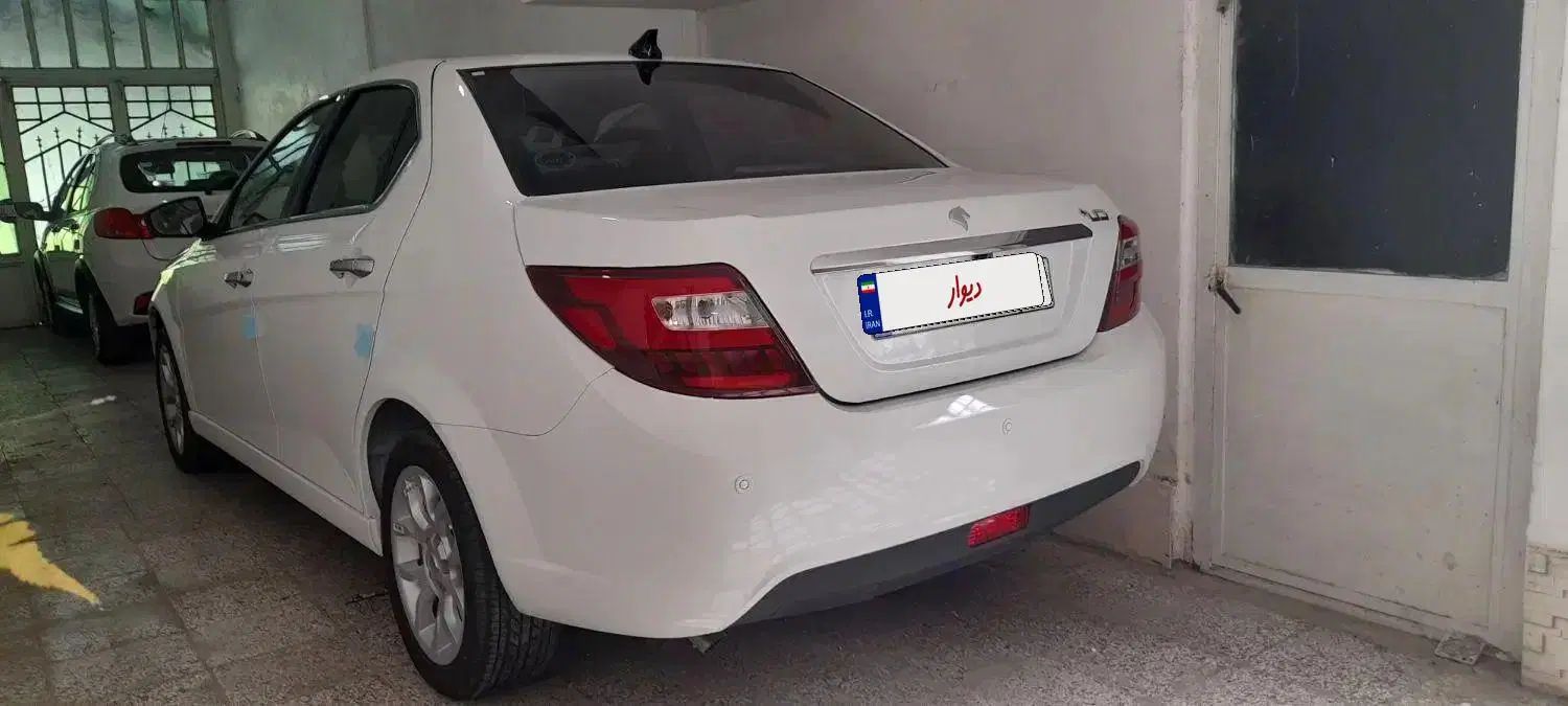 دنا پلاس توربو ۵ دنده ۲ ایربگ - 1403