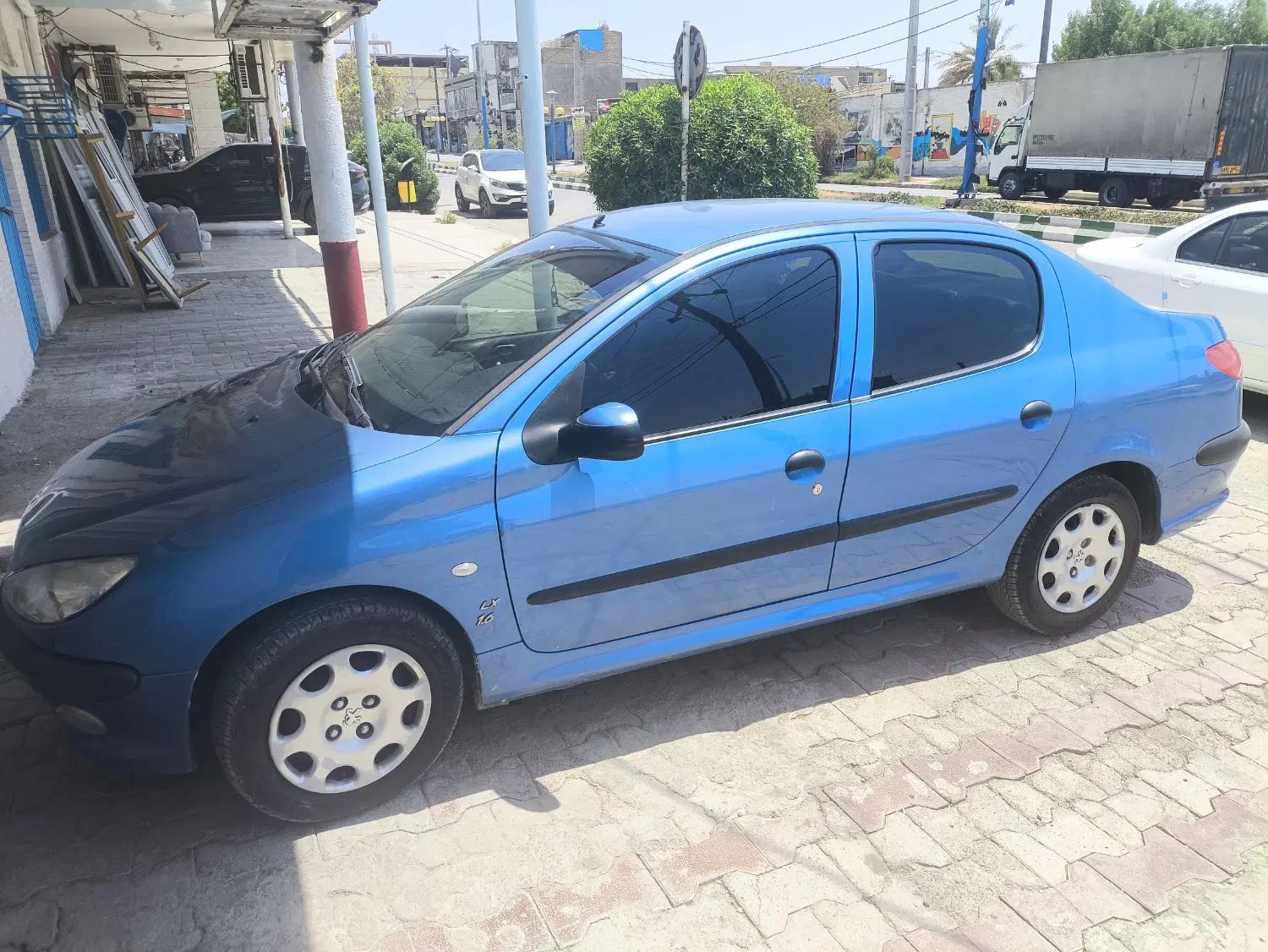 پژو ۲۰۶ صندوق دار v8 - 1395