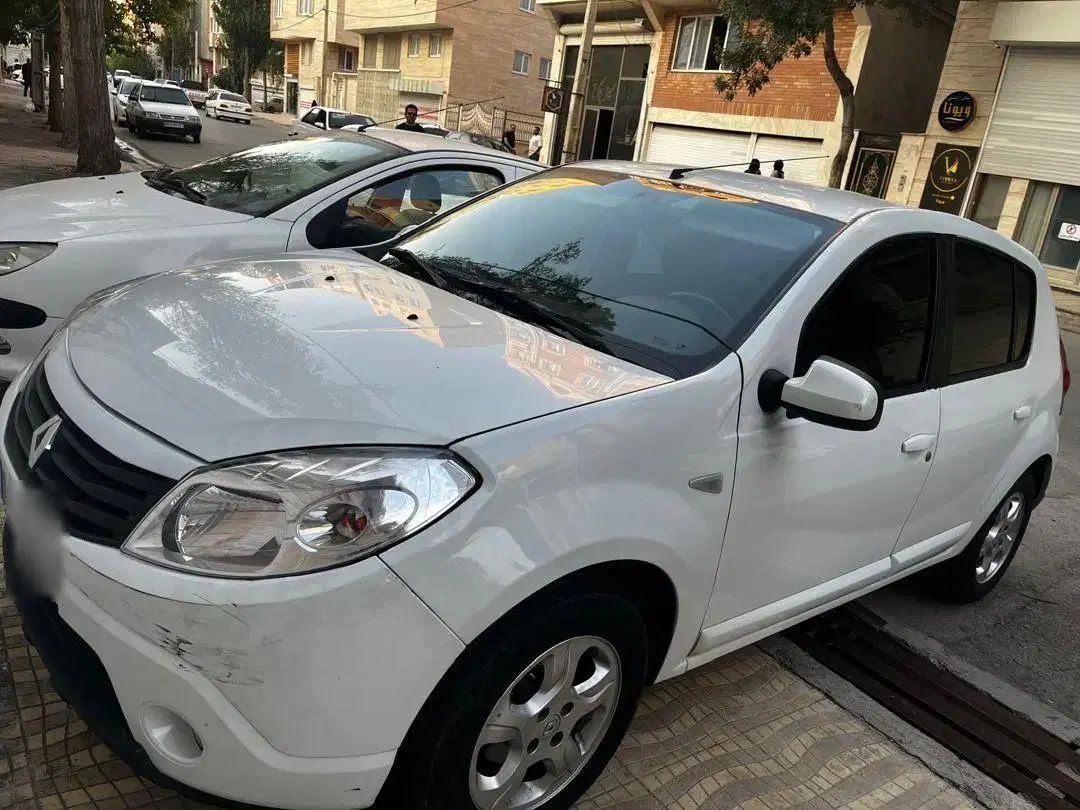 خودرو رنو، ساندرو آگهی ann_19925510