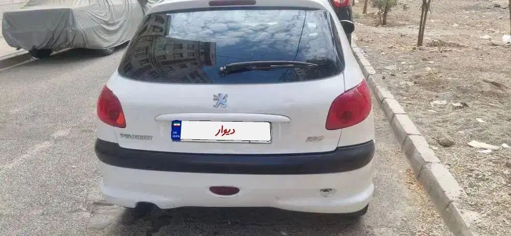 پژو 206 تیپ 5 - 1396