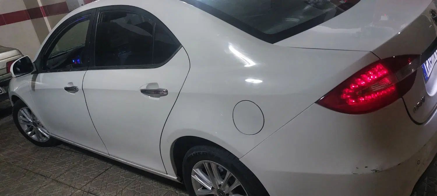 جک J5 اتوماتیک - 1394
