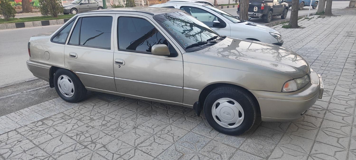 دوو سیلو سدان - 1381