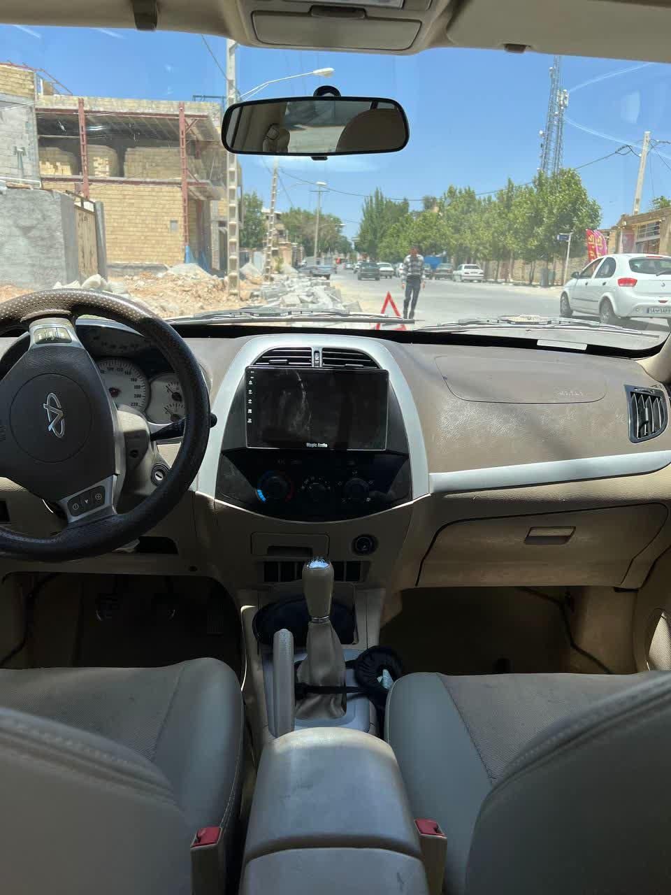 ام وی ام X33 دنده‌ای ساده - 1391