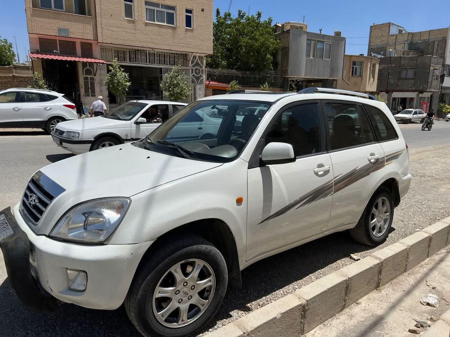 ام وی ام X33 دنده‌ای ساده - 1391