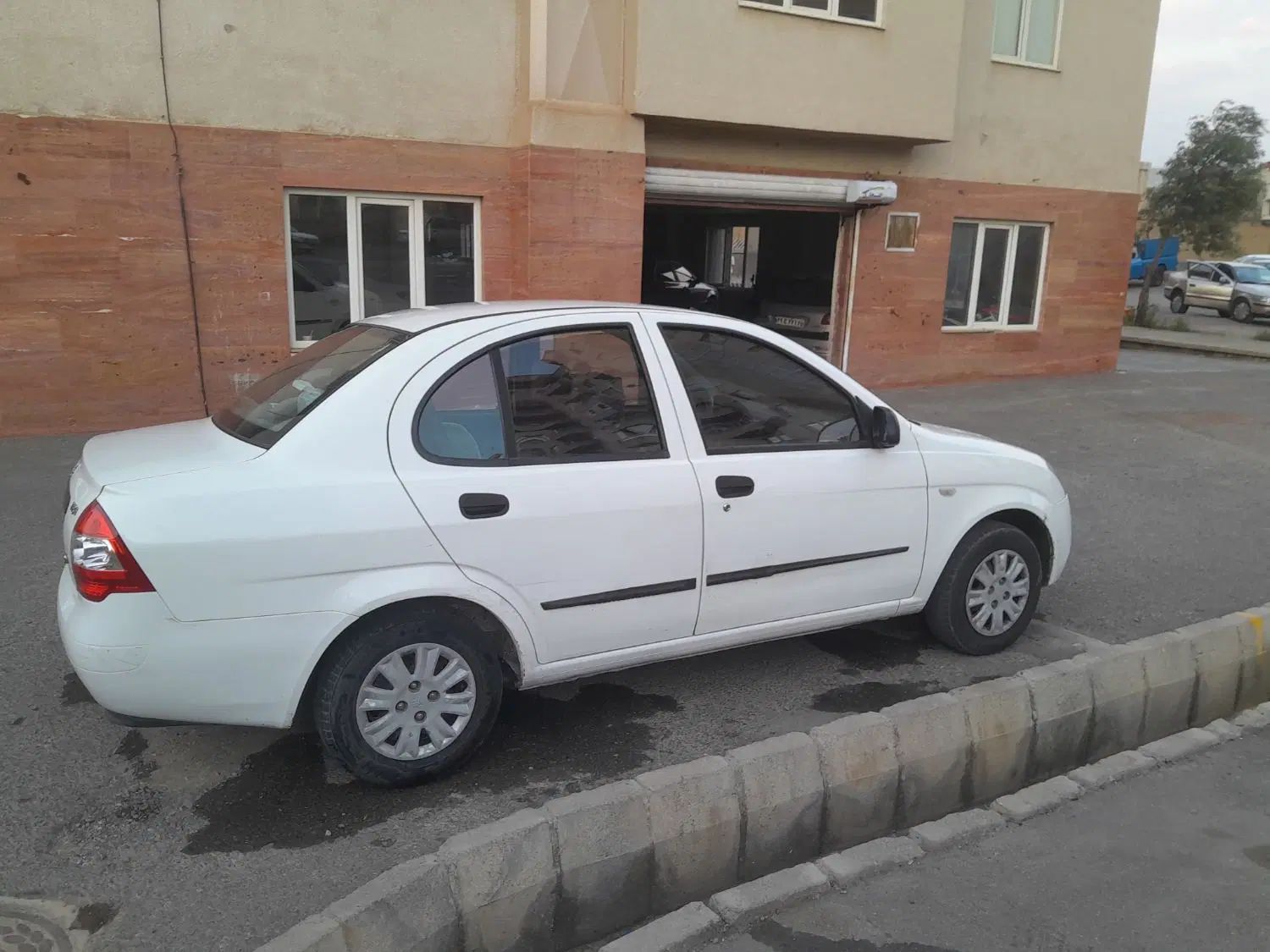 خودرو تیبا، صندوق دار آگهی ann_19925926