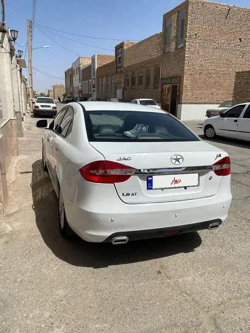 جک J5 اتوماتیک - 1396
