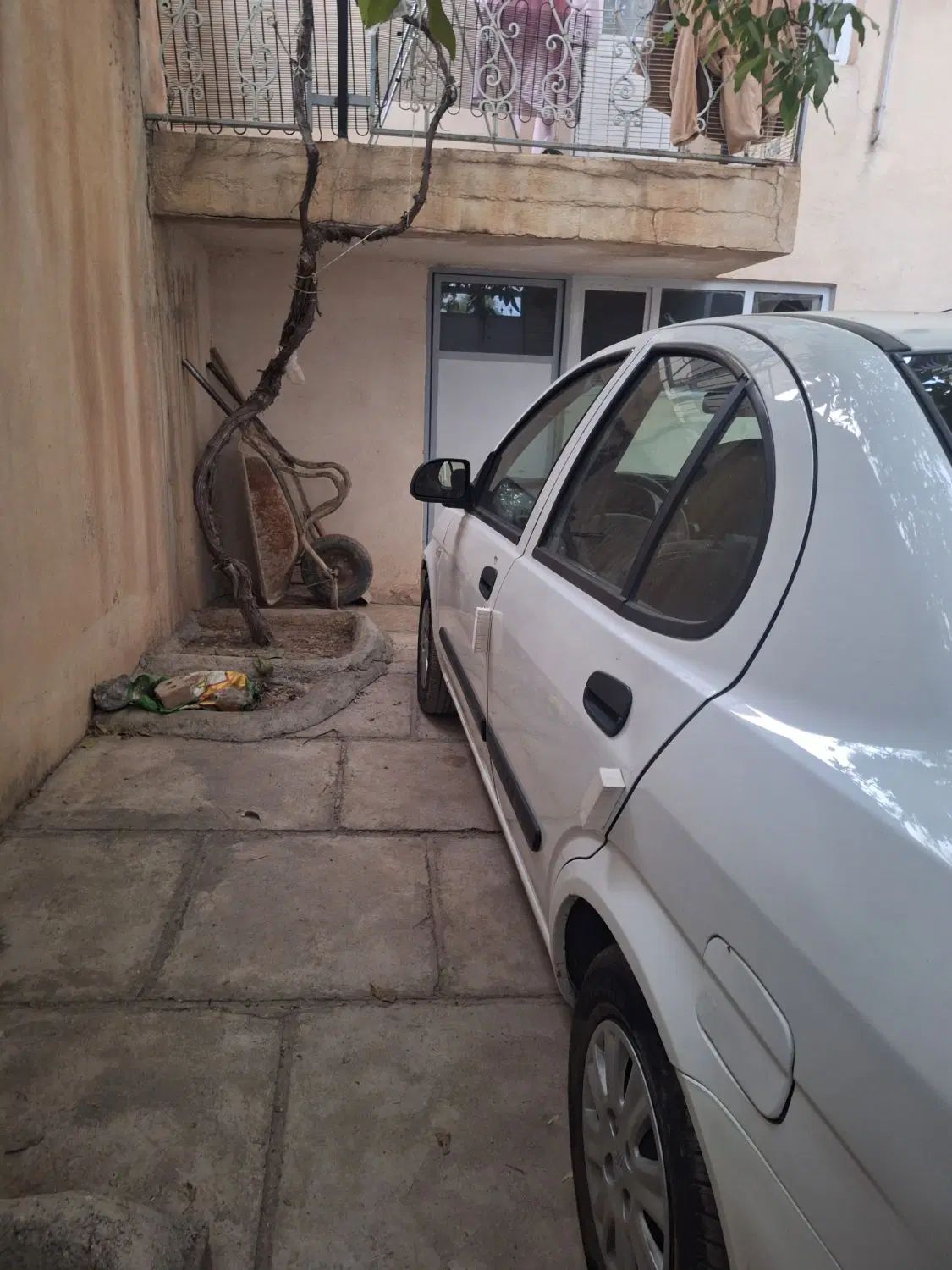 تیبا صندوق دار SX - 1391