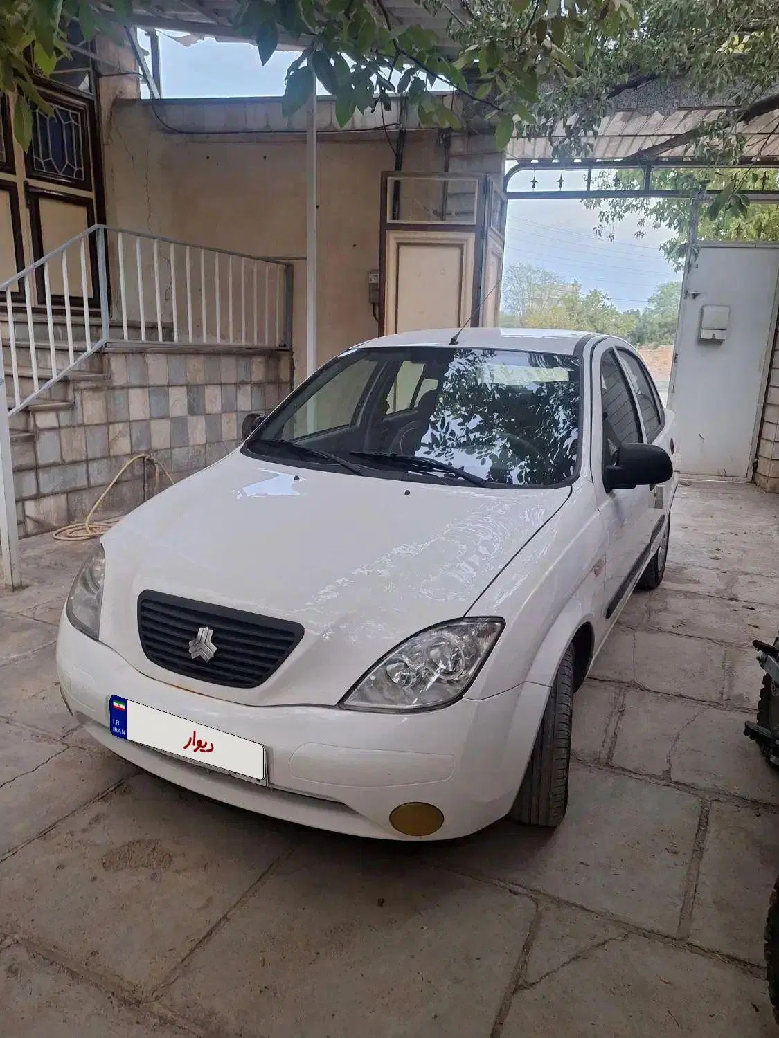 تیبا صندوق دار SX - 1391