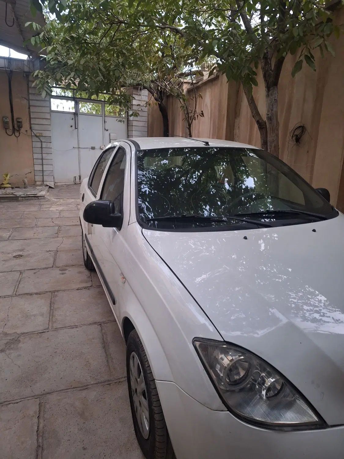 تیبا صندوق دار SX - 1391
