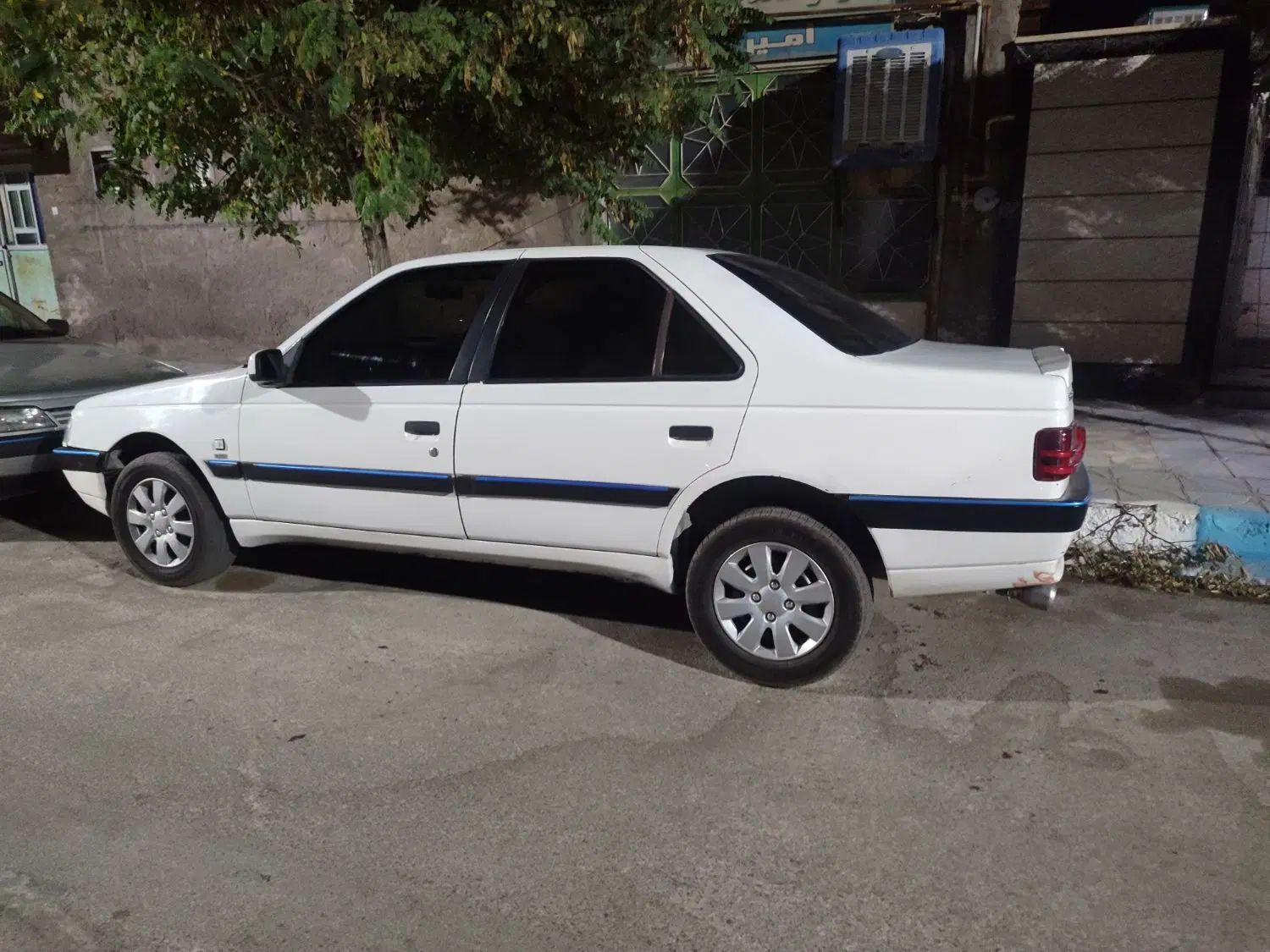 پژو 405 SLX بنزینی TU5 - 1391