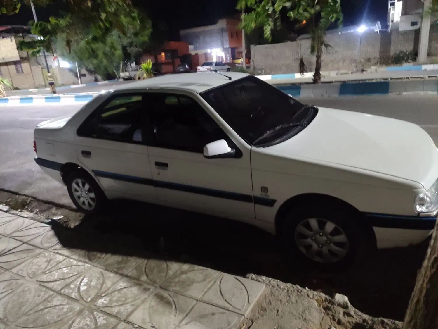 پژو 405 SLX بنزینی TU5 - 1391