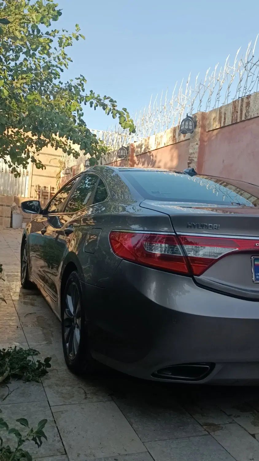 هیوندای آزرا (گرنجور) 3000cc - 2012