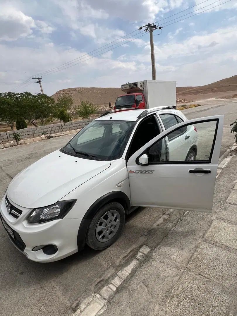 خودرو کوییک، معمولی آگهی ann_19926257