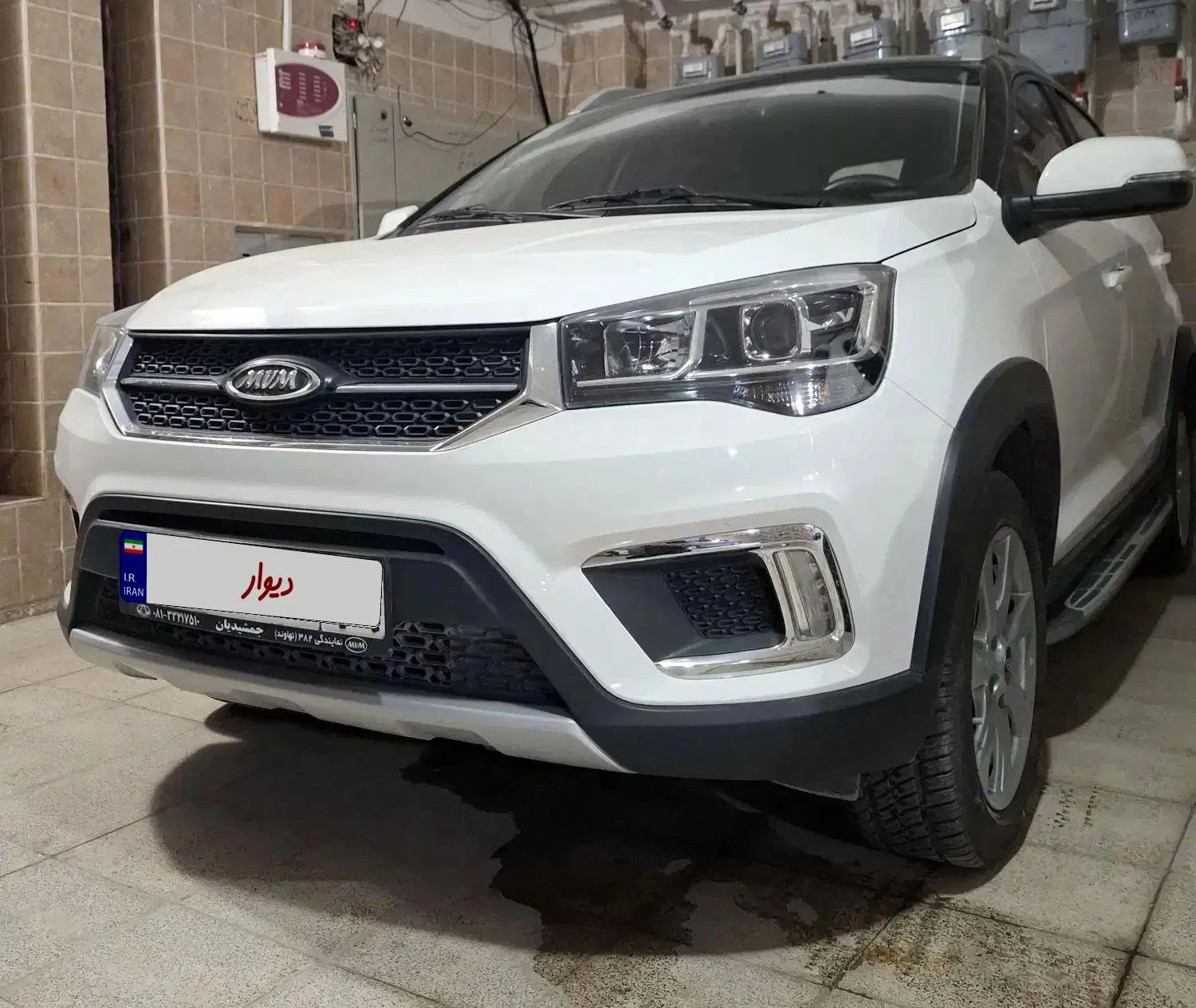 خودرو ام وی ام، X22 آگهی ann_19926263