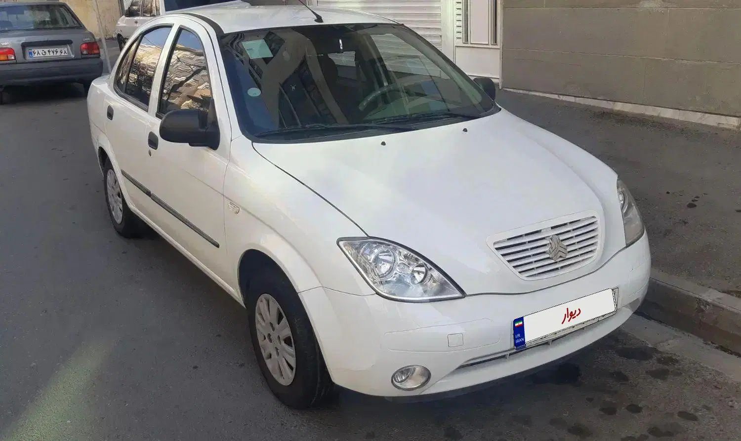 تیبا صندوق دار SX - 1400