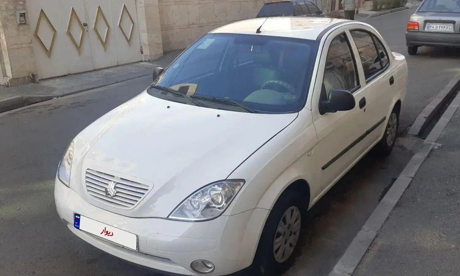 تیبا صندوق دار SX - 1400