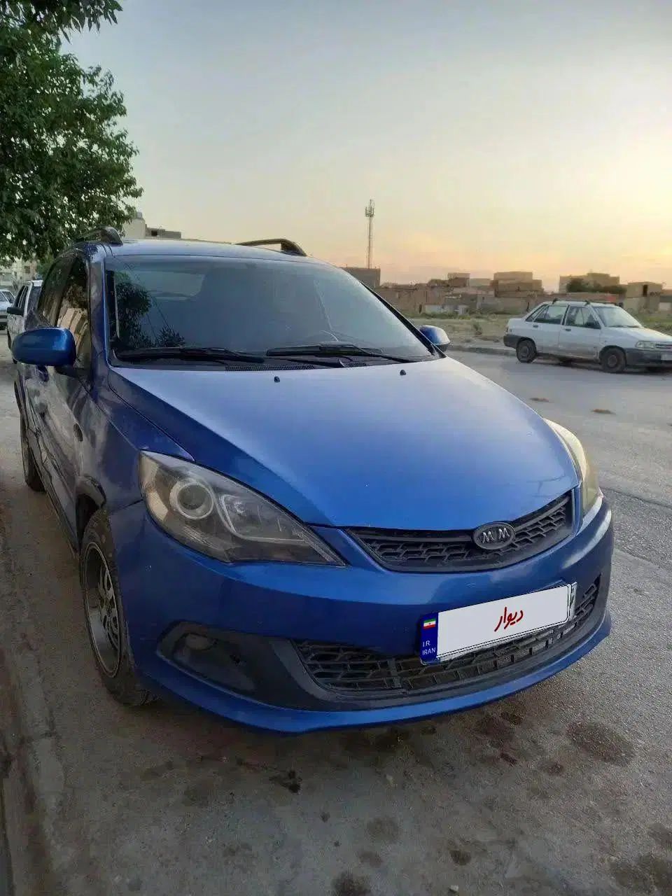 خودرو ام وی ام، 315 هاچ بک آگهی ann_19926428