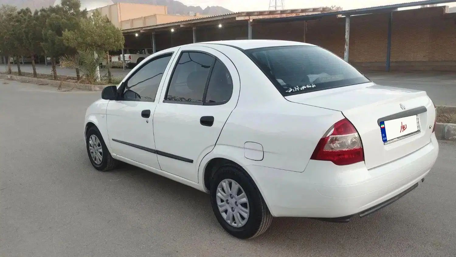 تیبا صندوق دار SX - 1395