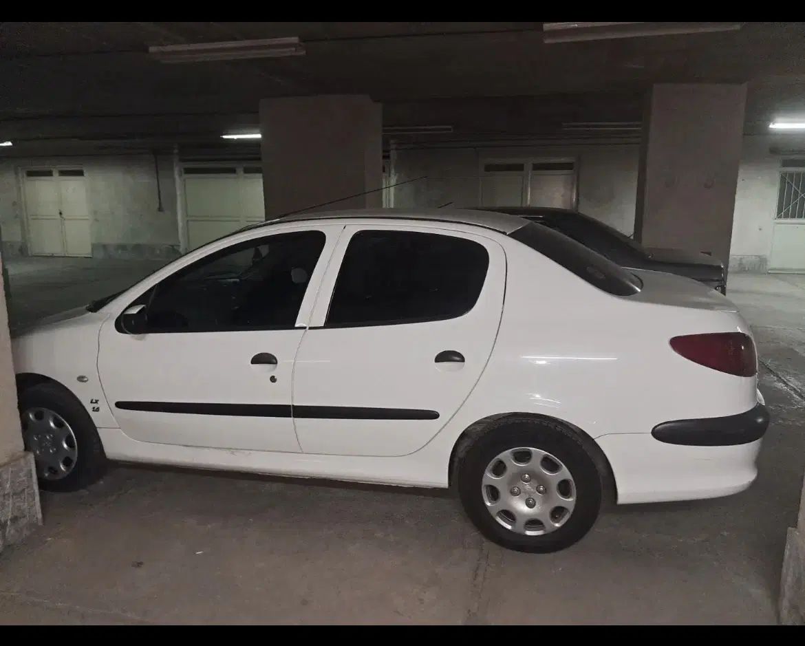 پژو ۲۰۶ صندوق دار v8 - 1399