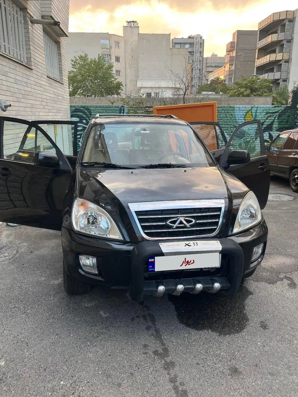 خودرو ام وی ام، X33 آگهی ann_19926862