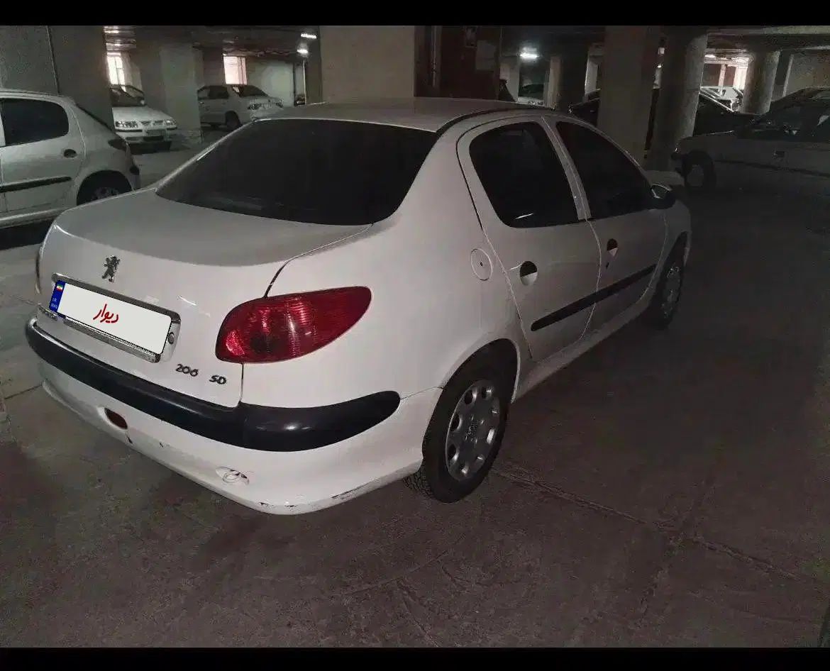 پژو ۲۰۶ صندوق دار v8 - 1399