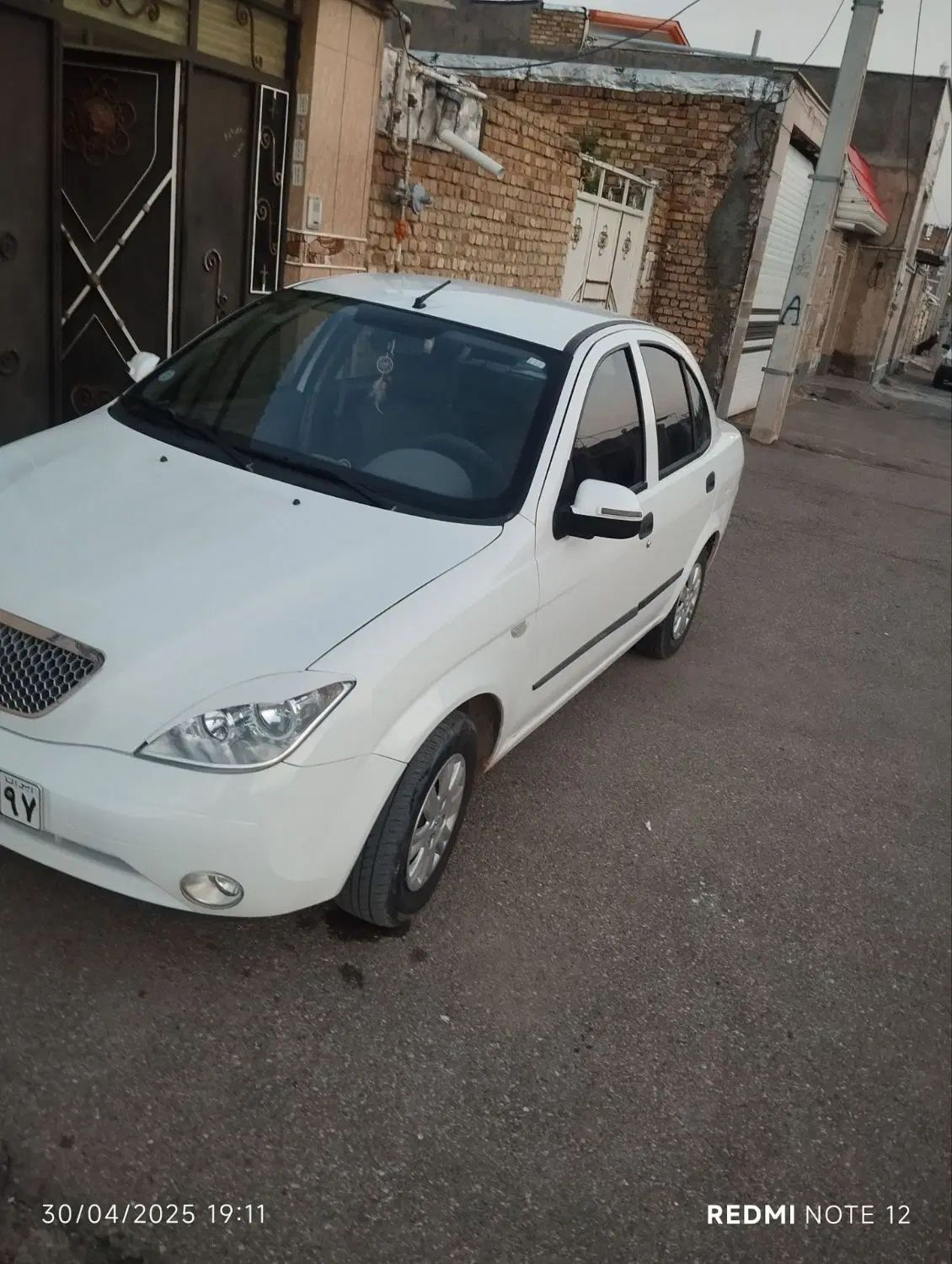 تیبا صندوق دار SX - 1398