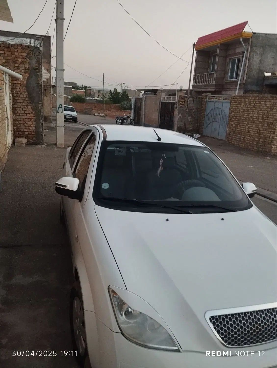 تیبا صندوق دار SX - 1398
