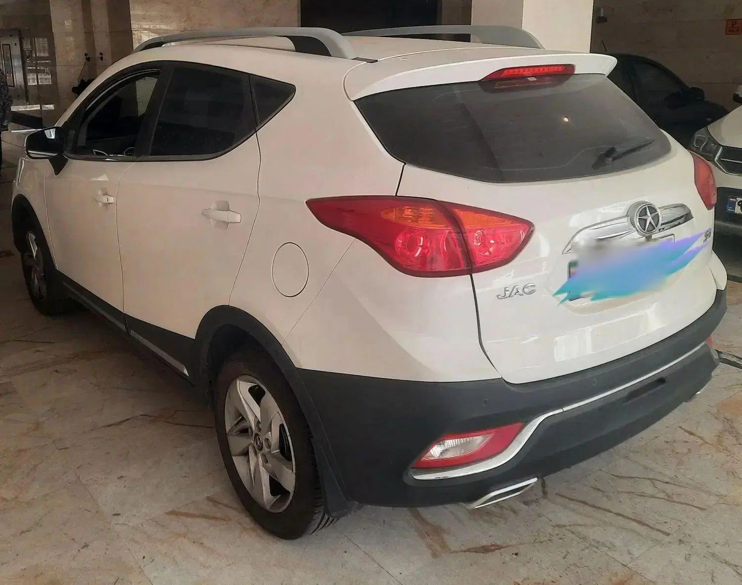 جک S3 اتوماتیک - 1402