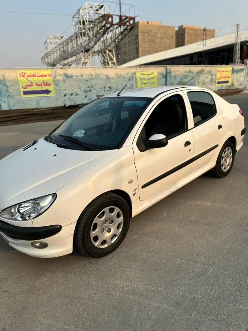 پژو ۲۰۶ صندوق دار v8 - 1396