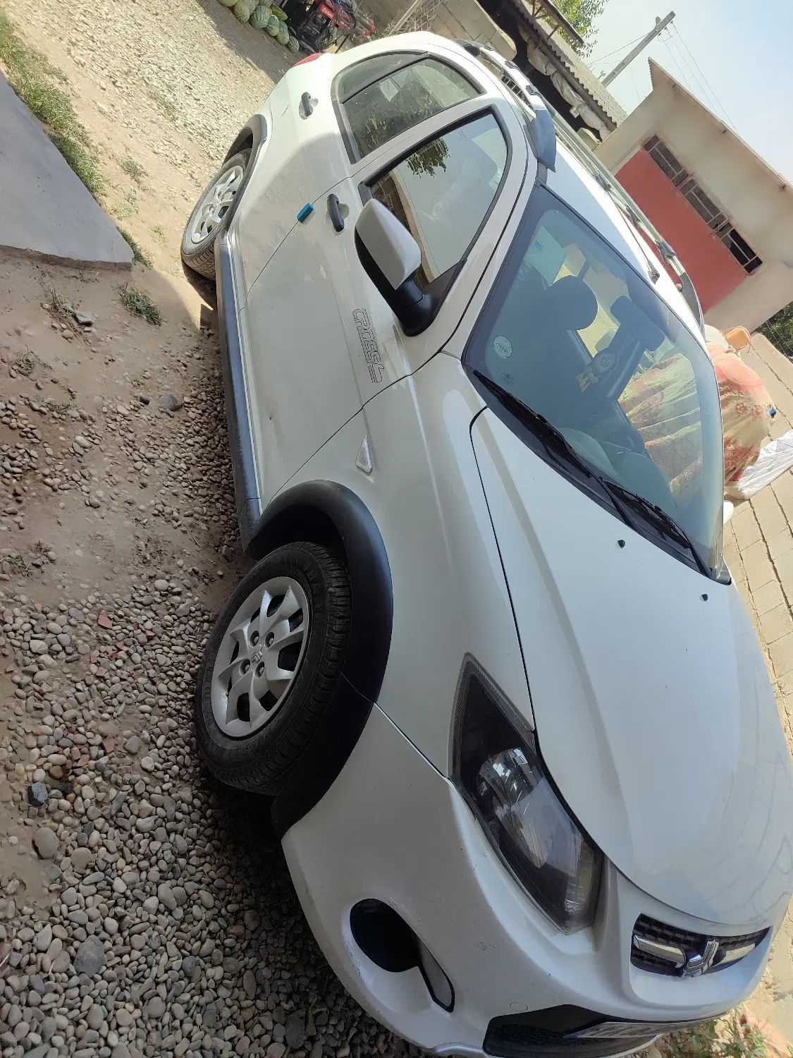 خودرو کوییک، معمولی آگهی ann_19927690