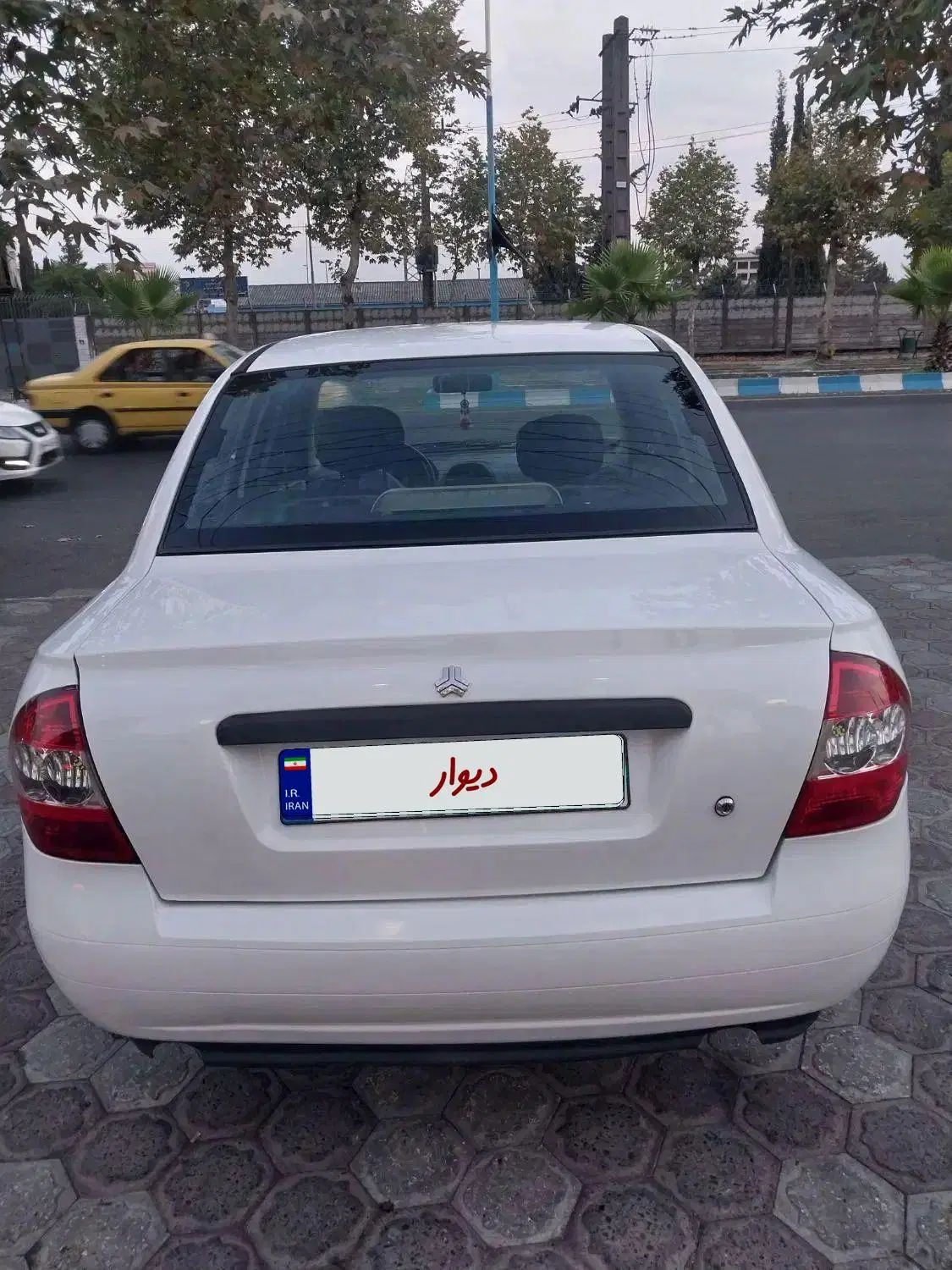 تیبا صندوق دار SX - 1393