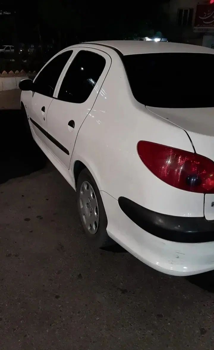 پژو ۲۰۶ صندوق دار v8 - 1397
