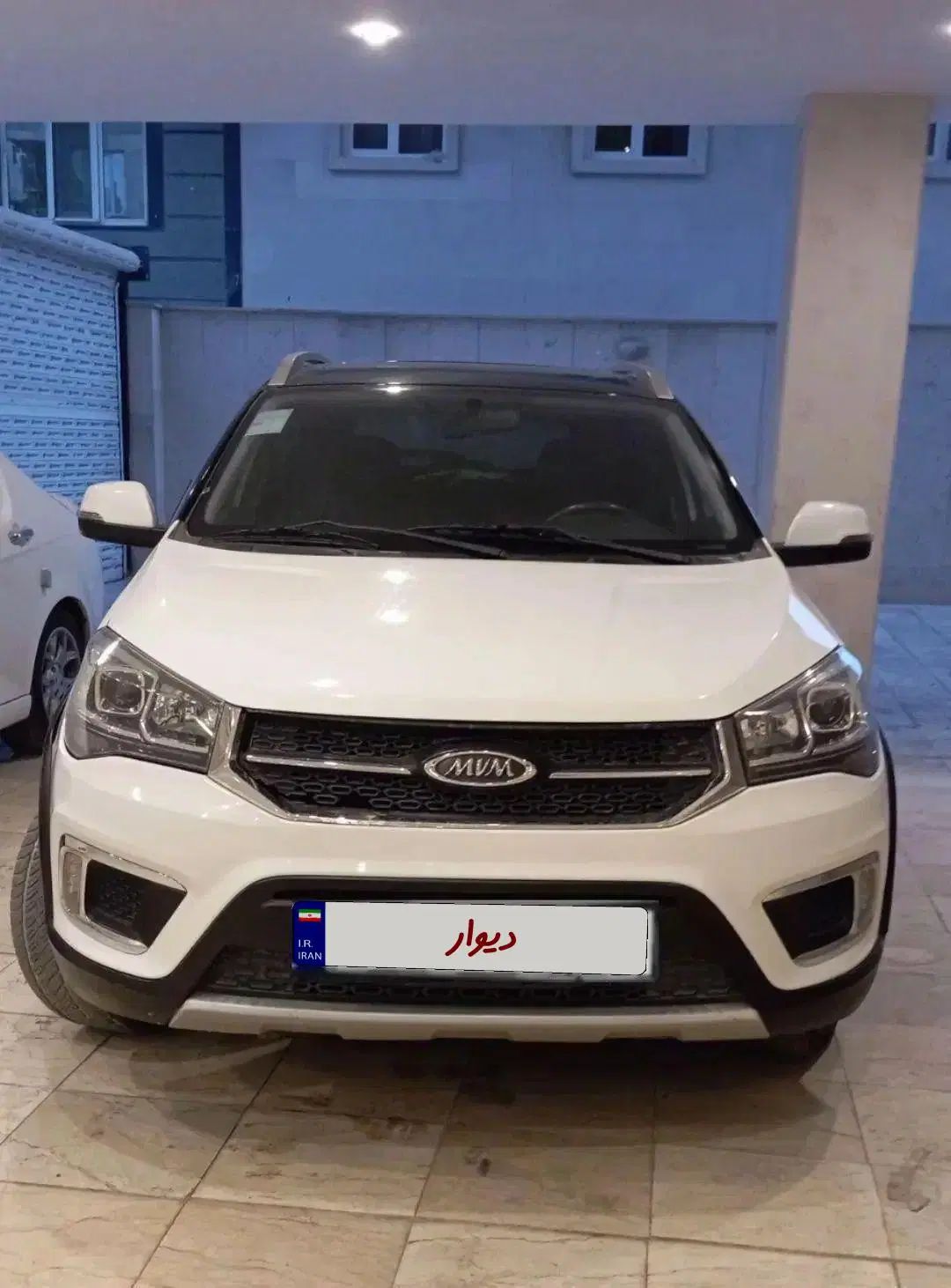 ام وی ام X22 دنده‌ای لاکچری - 1398