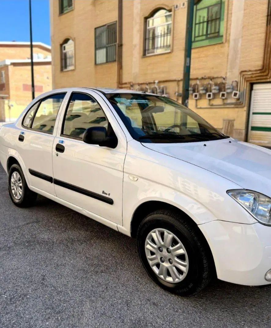 تیبا صندوق دار SX - 1398