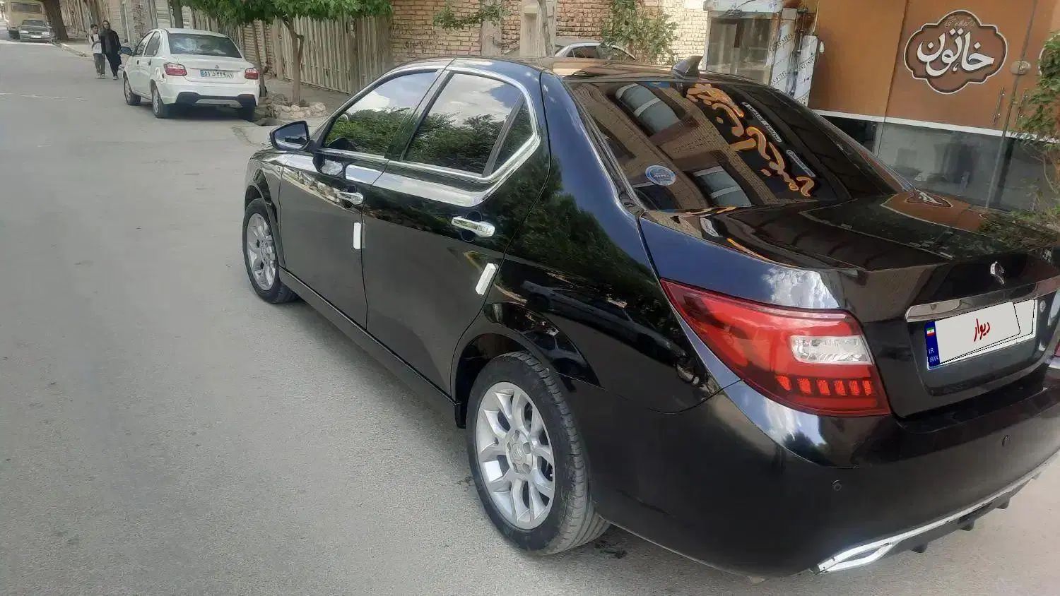 دنا پلاس توربو 6 دنده - 1402