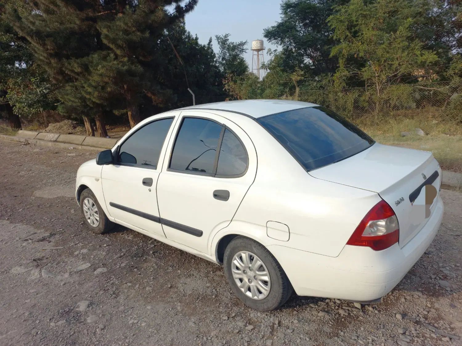 تیبا صندوق دار SX - 1394