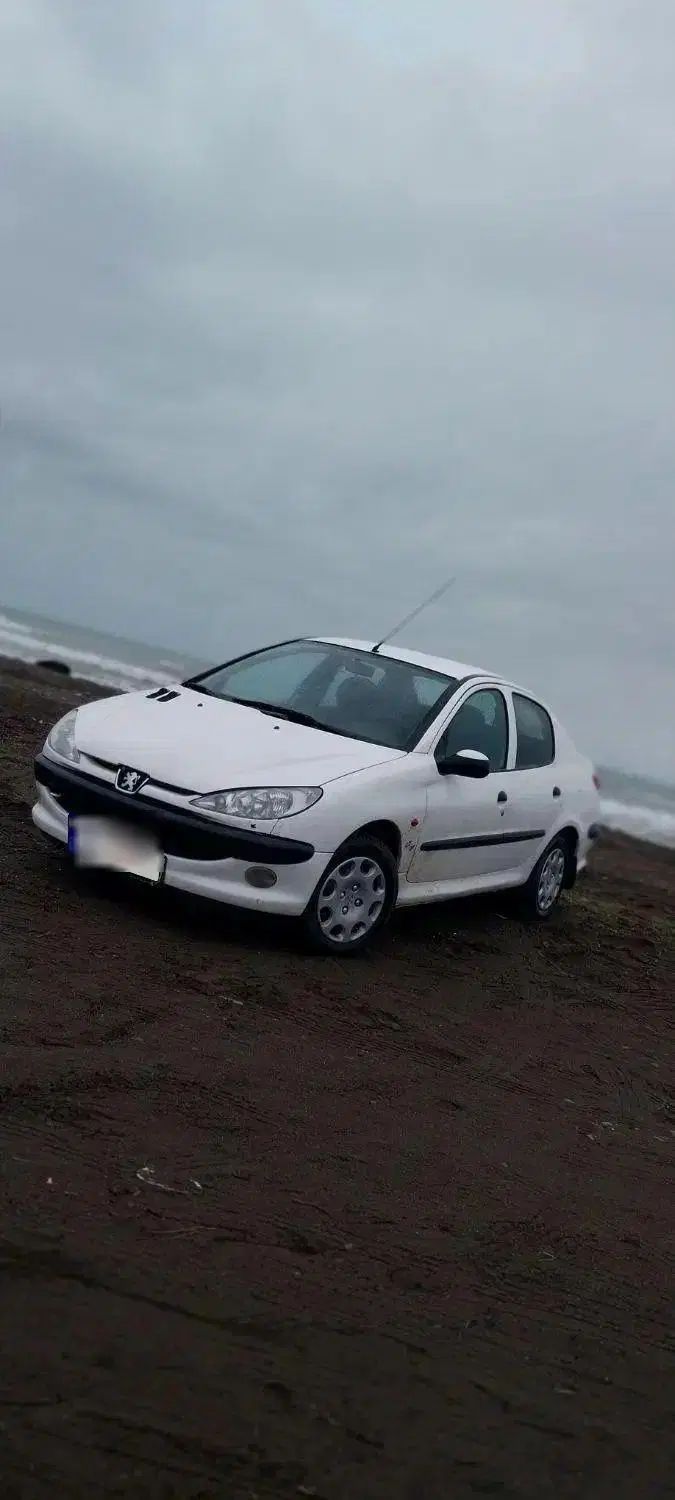 پژو ۲۰۶ صندوق دار v8 - 1393