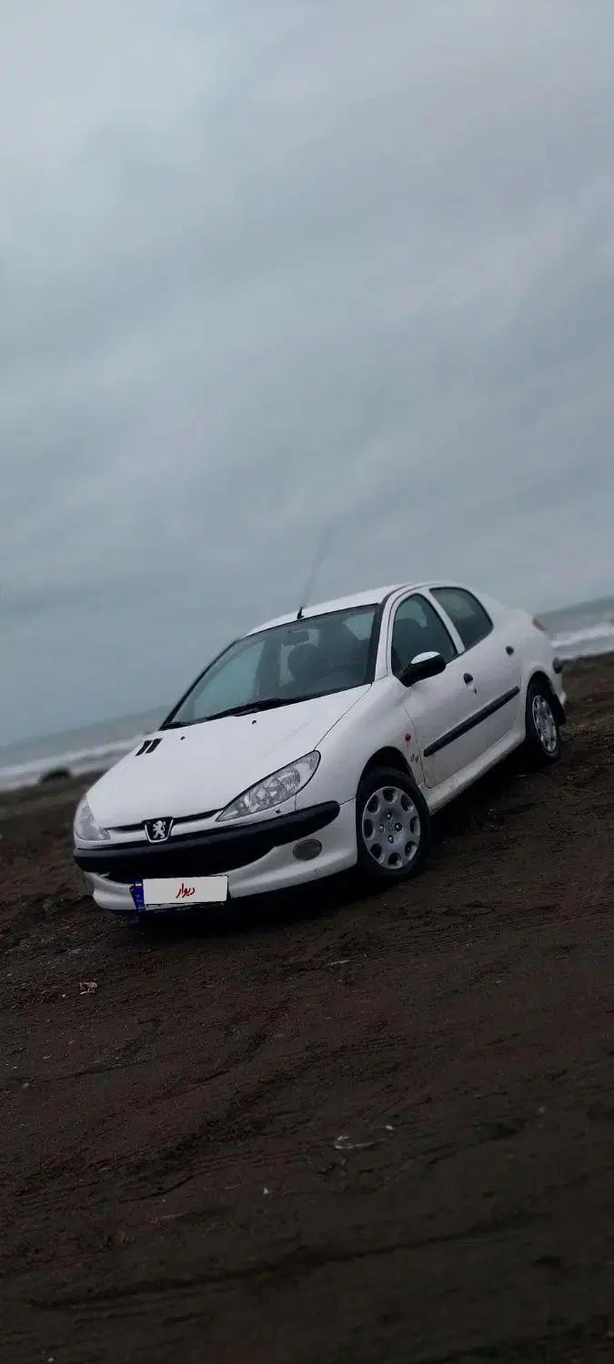 پژو ۲۰۶ صندوق دار v8 - 1393
