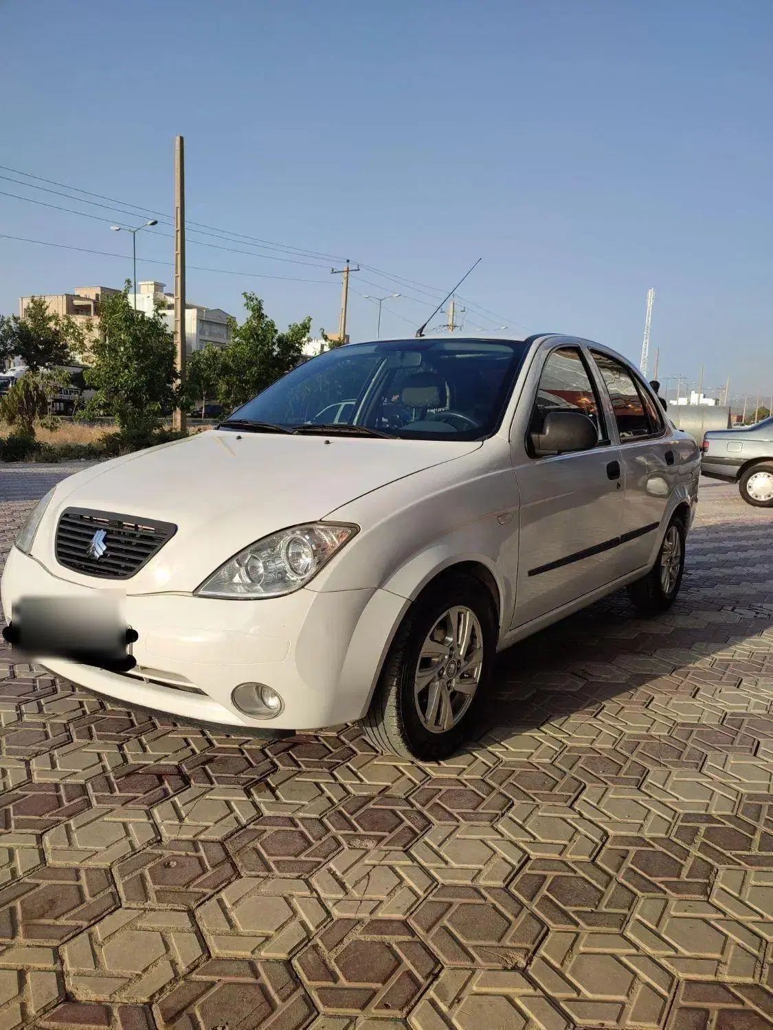 تیبا صندوق دار SX - 1400