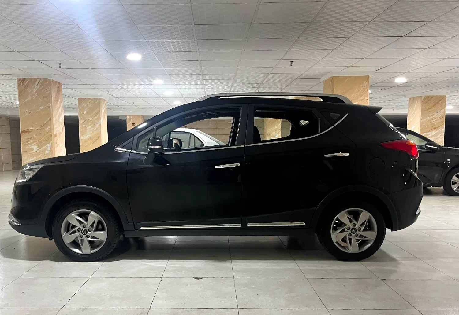 جک S3 اتوماتیک - 1400