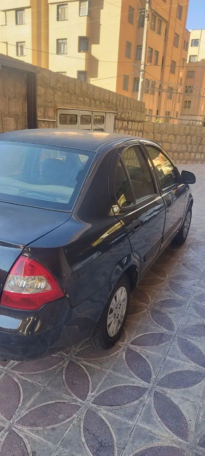 تیبا صندوق دار SX - 1393