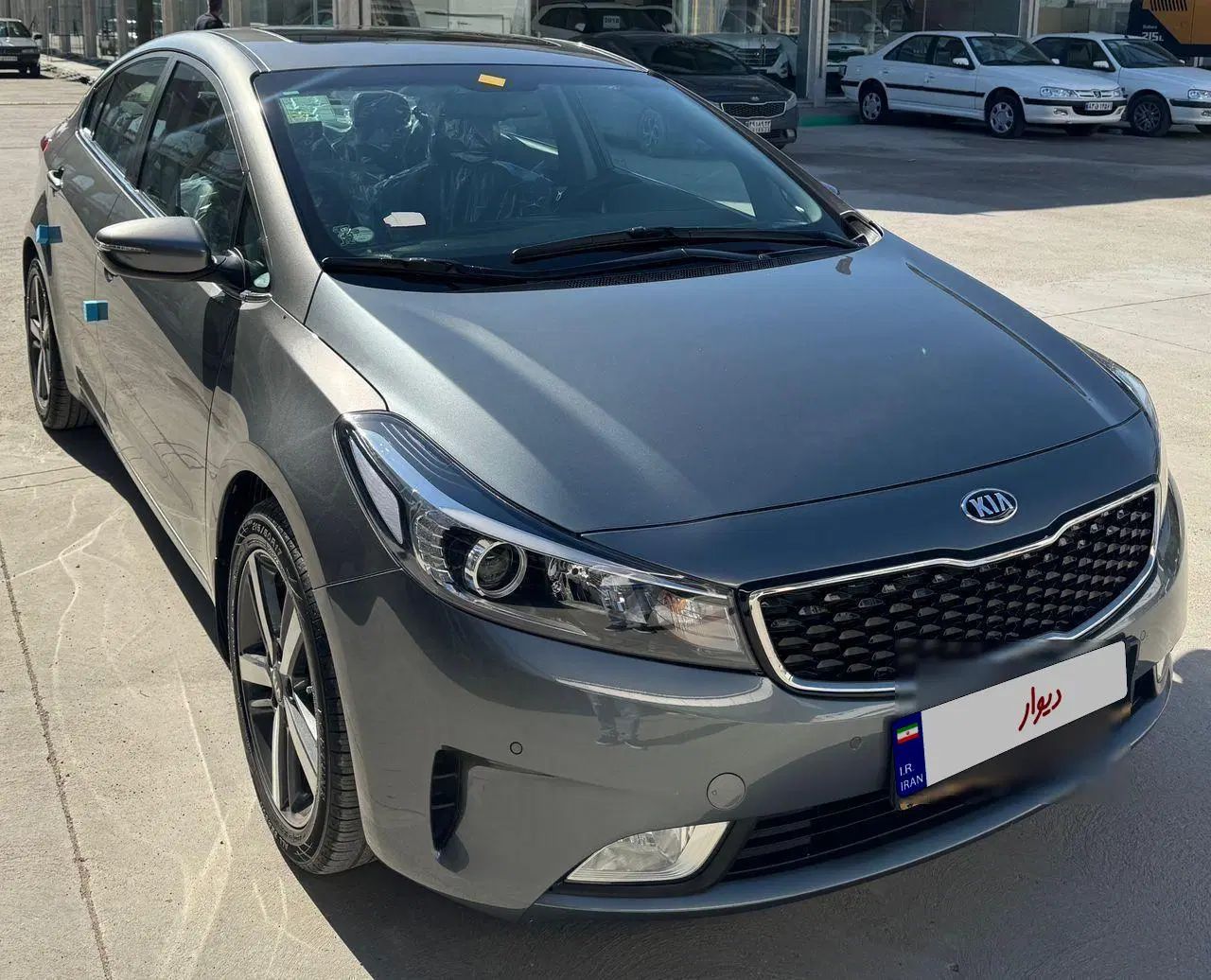 کیا سراتو 2.0 لیتر اتوماتیک GT لاین - 2018