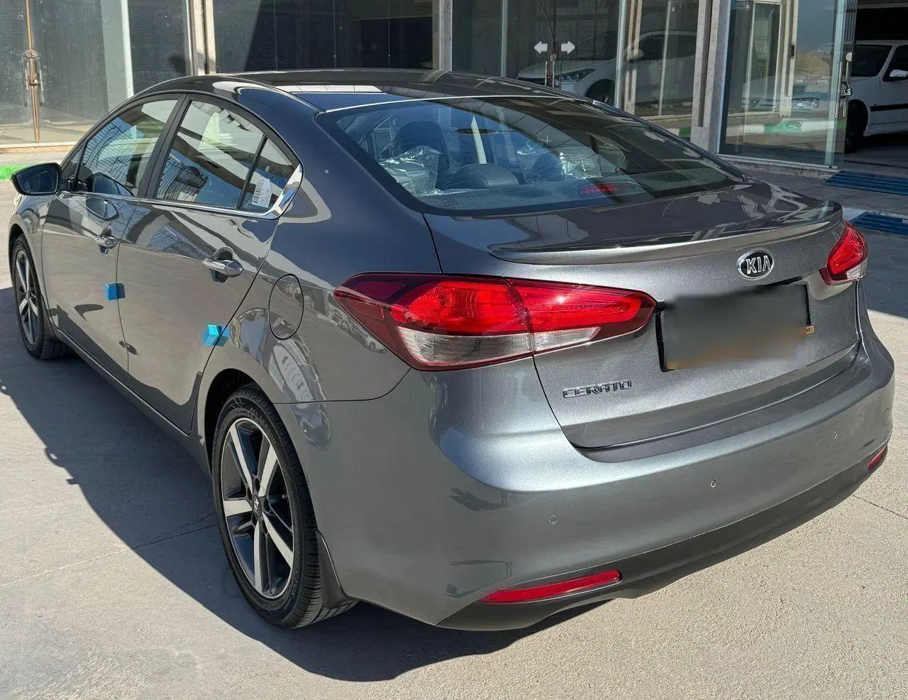 کیا سراتو 2.0 لیتر اتوماتیک GT لاین - 2018