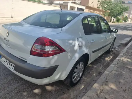 رنو مگان پارس خودرو 2000 - 1390