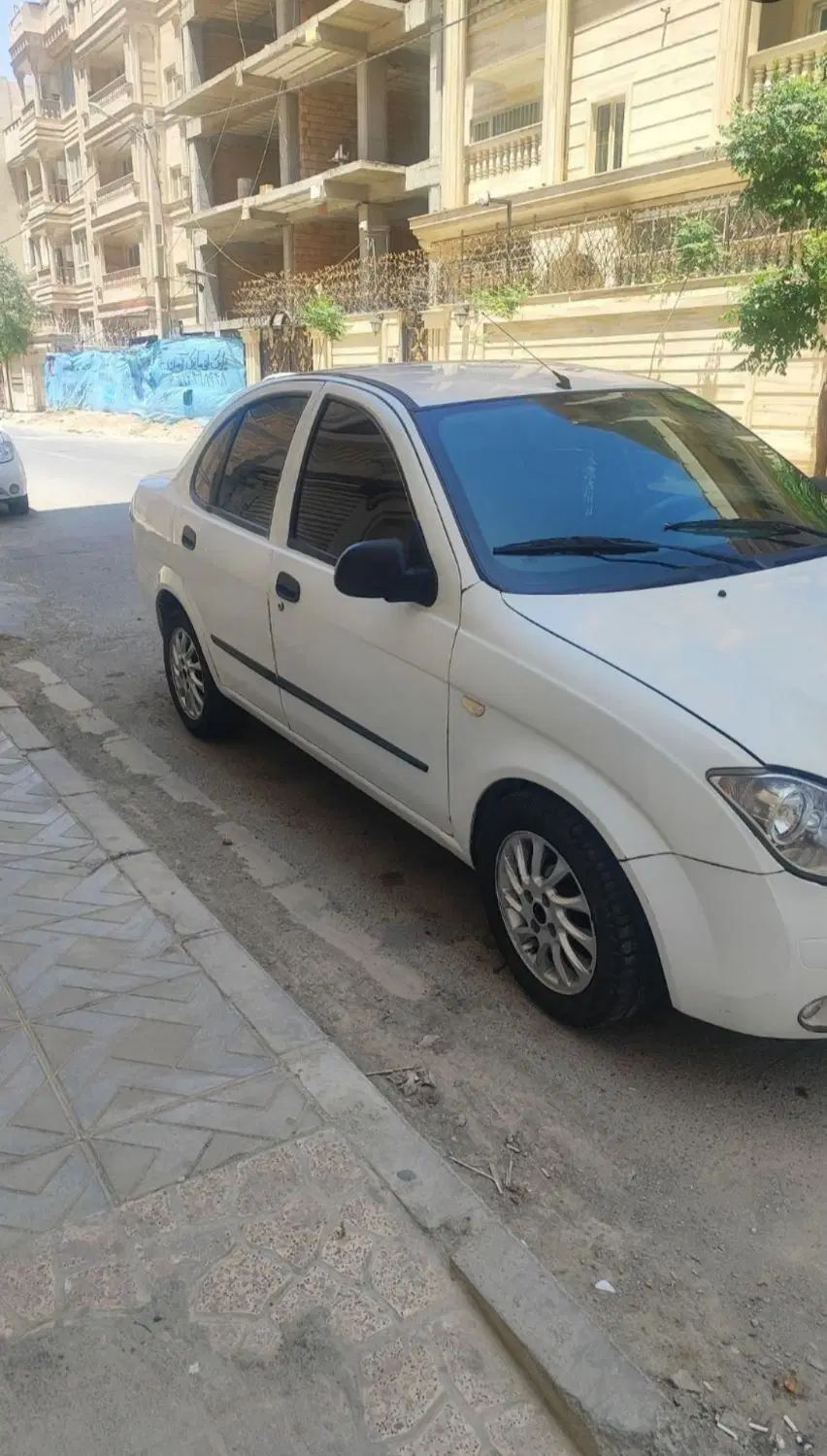 تیبا صندوق دار SX - 1396